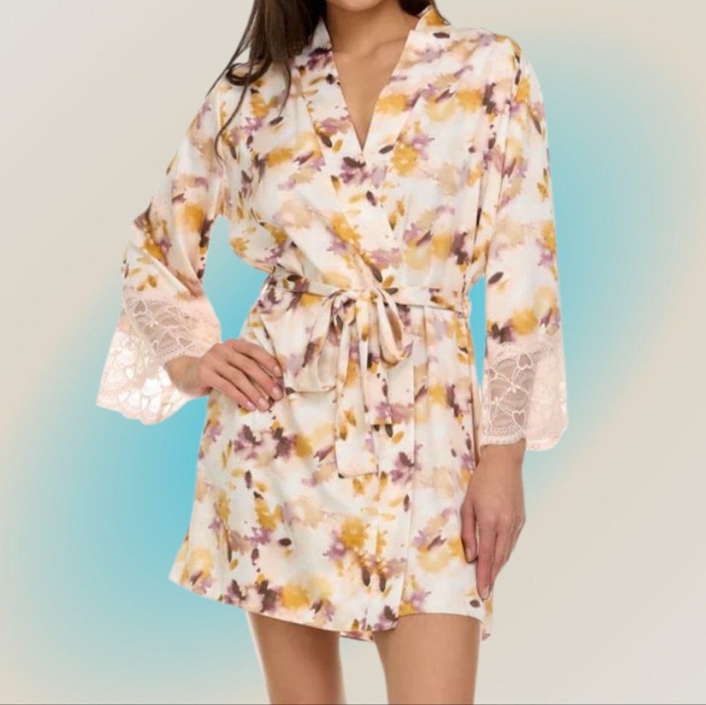 Flora by Flora Nikrooz Women's Cindy Floral Satin Robe